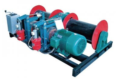 雙卷筒牽引機工作實拍圖